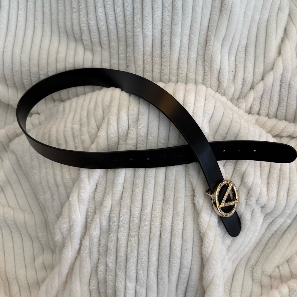 Valentino Garavani Black Leather Belt with Gold Circular V Buckle - Picture 8 of 8